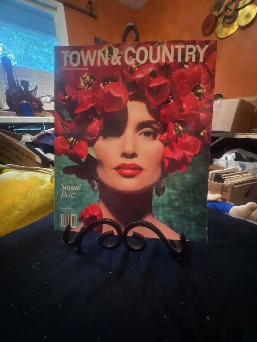 Town & Country Magazine December 1989 Issue featuring Cindy Waite